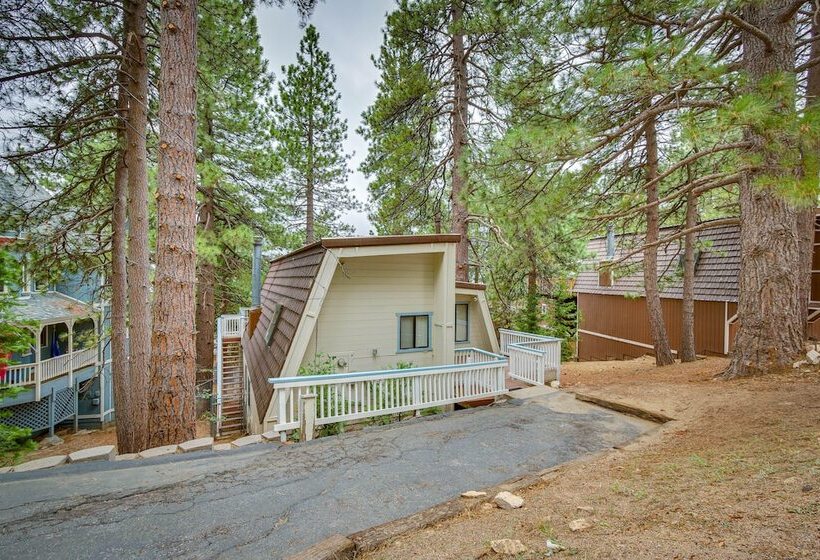 The Abby Cabin: Restful Running Springs Retreat!