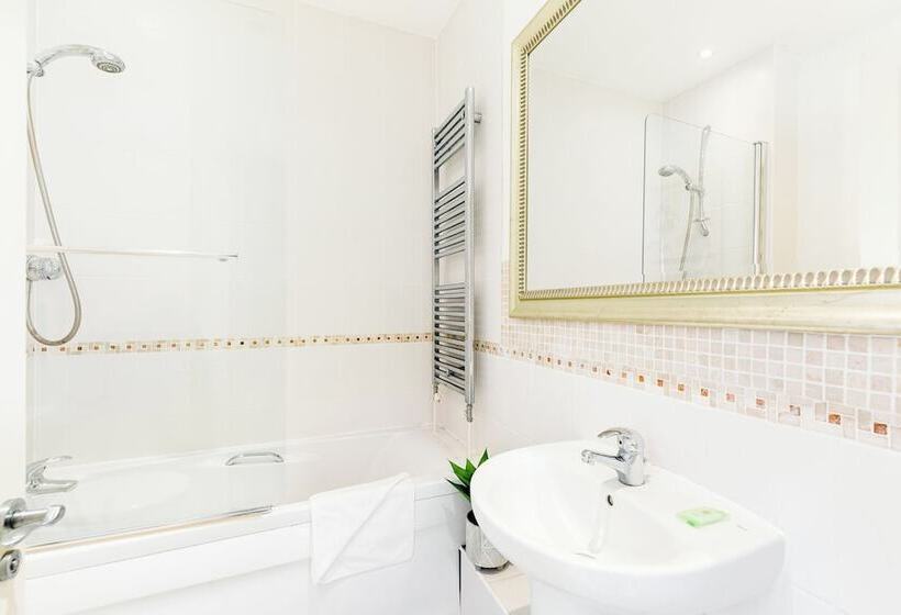 The Judges Lodgings Boutique