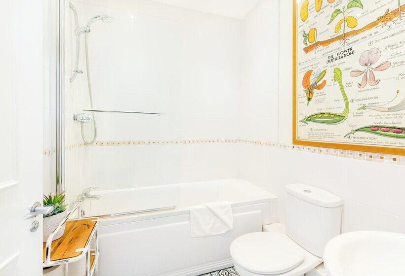 The Judges Lodgings Boutique