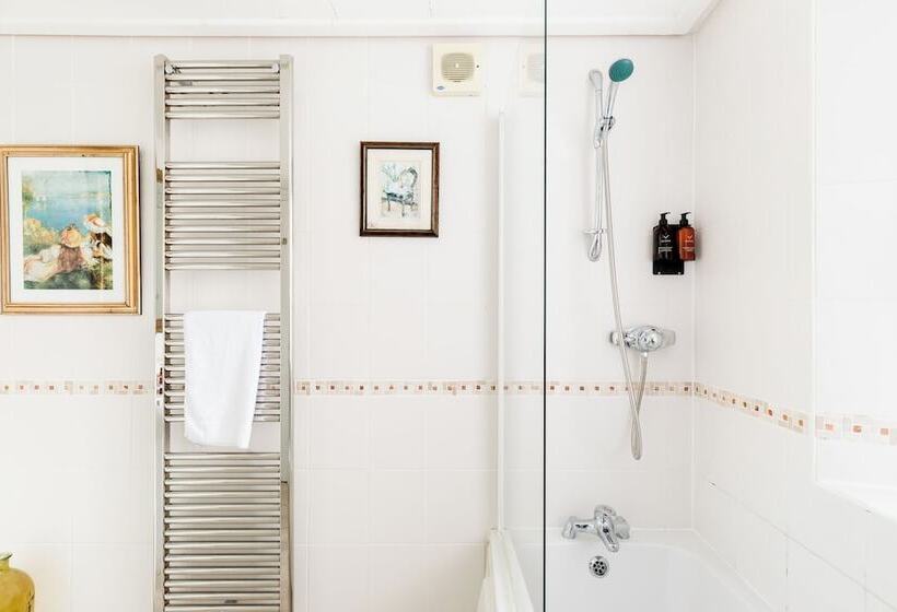 The Judges Lodgings Boutique