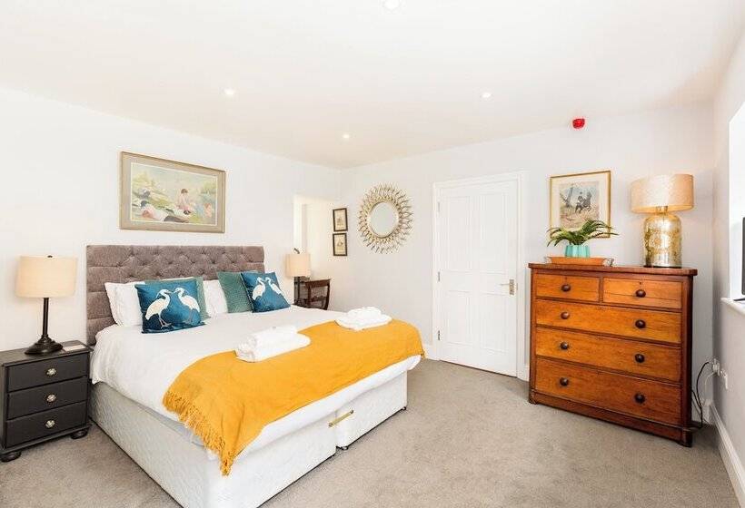 The Judges Lodgings Boutique