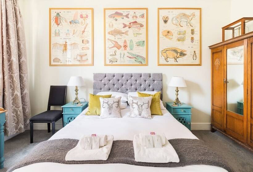 The Judges Lodgings Boutique