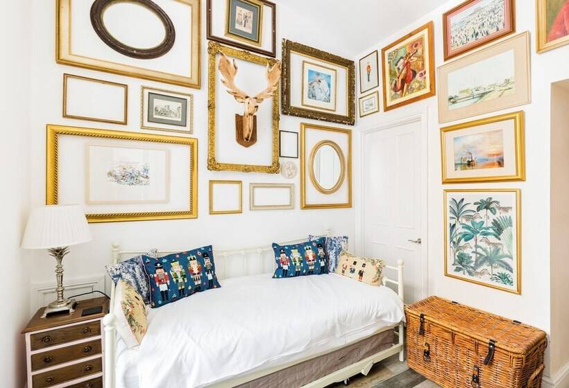 The Judges Lodgings Boutique