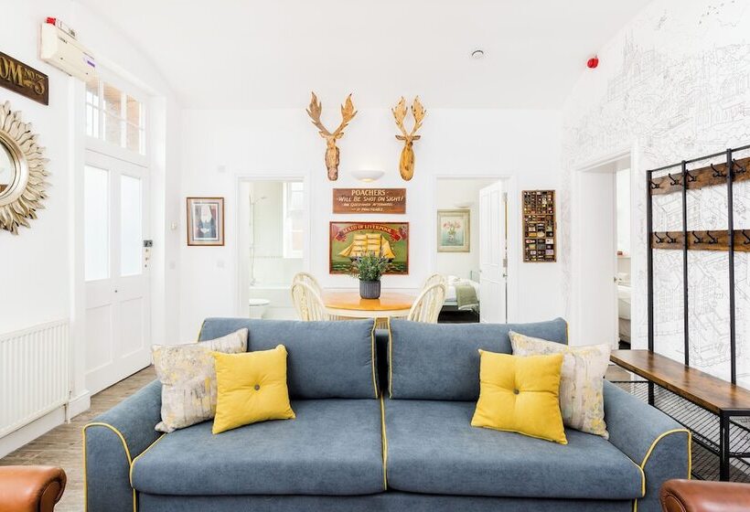 The Judges Lodgings Boutique