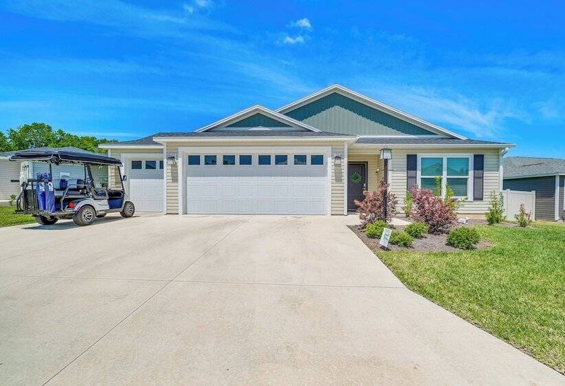 Furnished Lanai & Golf Cart: The Villages Home!