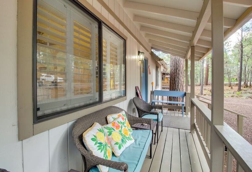 Updated Pinetop Home: 5 Mi To Woodland Lake Park!