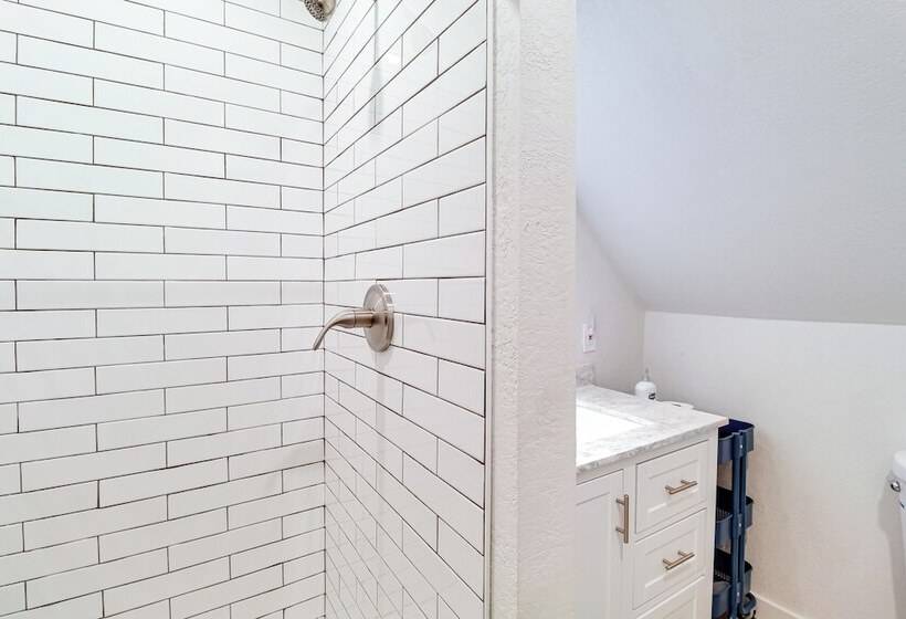 Updated Pinetop Home: 5 Mi To Woodland Lake Park!