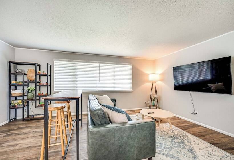 Updated Yakima Vacation Rental: Central Location!