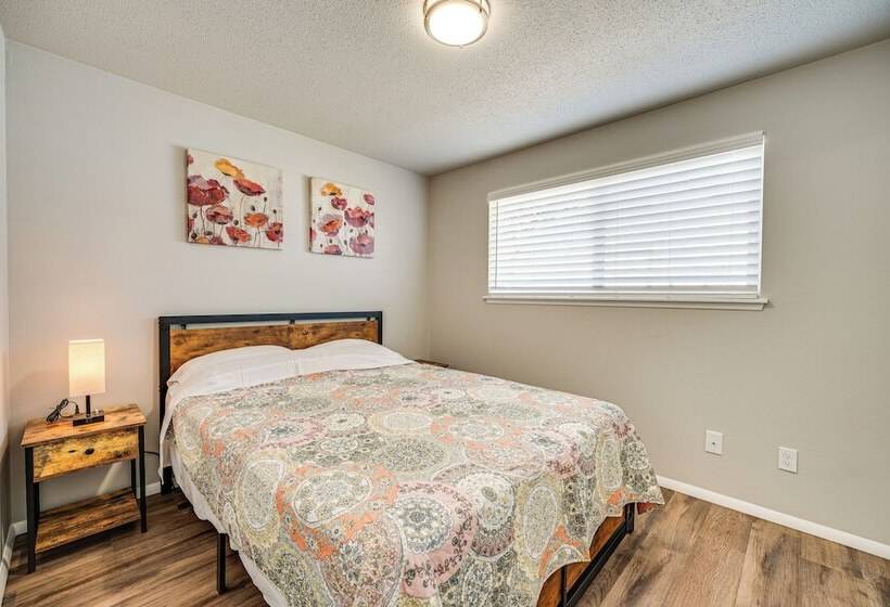 Updated Yakima Vacation Rental: Central Location!