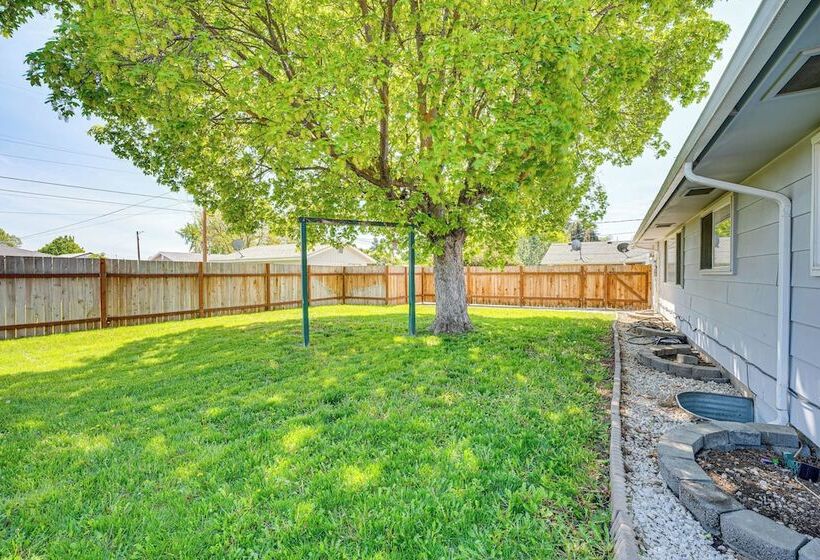 Updated Yakima Vacation Rental: Central Location!