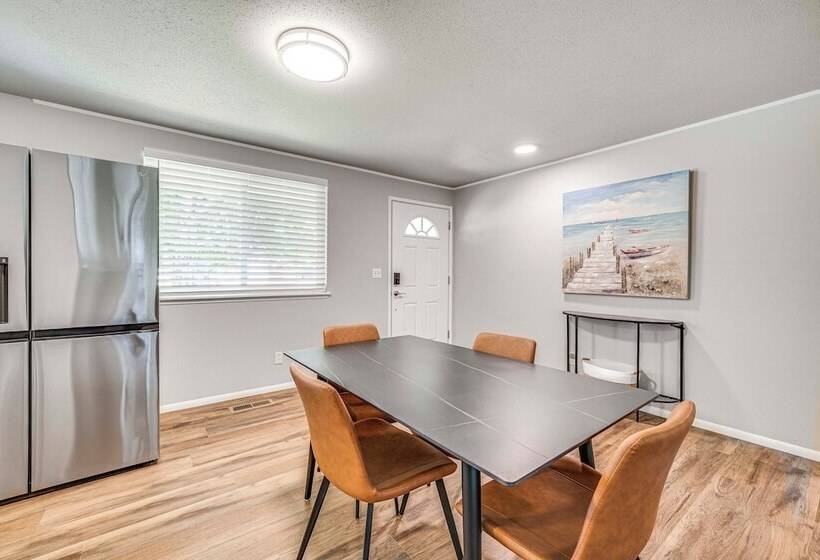 Updated Yakima Vacation Rental: Central Location!