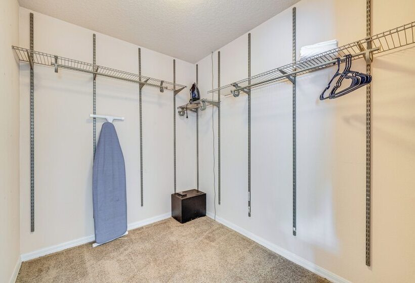 Vacation Home W/ Private Pool ~ 11 Mi To Disney!