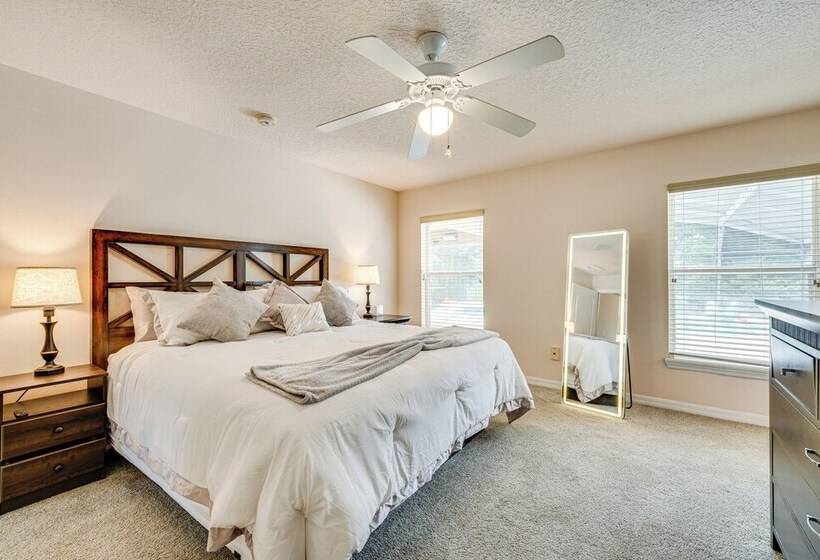 Vacation Home W/ Private Pool ~ 11 Mi To Disney!