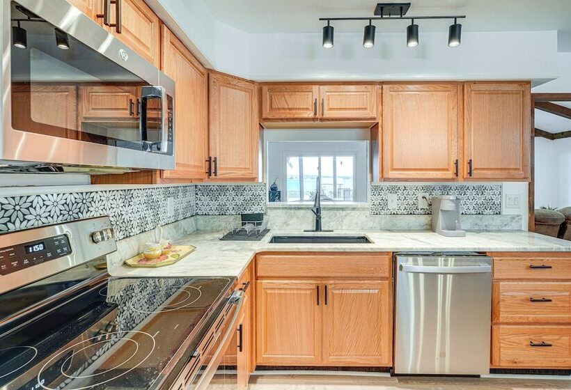 Waterfront Home On Crooked Lake W/ Game Room!