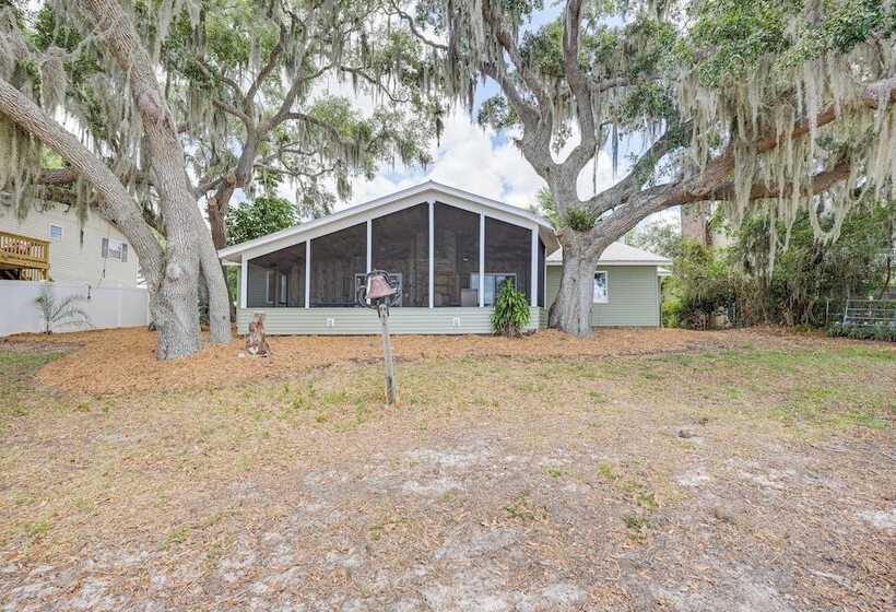 Waterfront Home On Crooked Lake W/ Game Room!