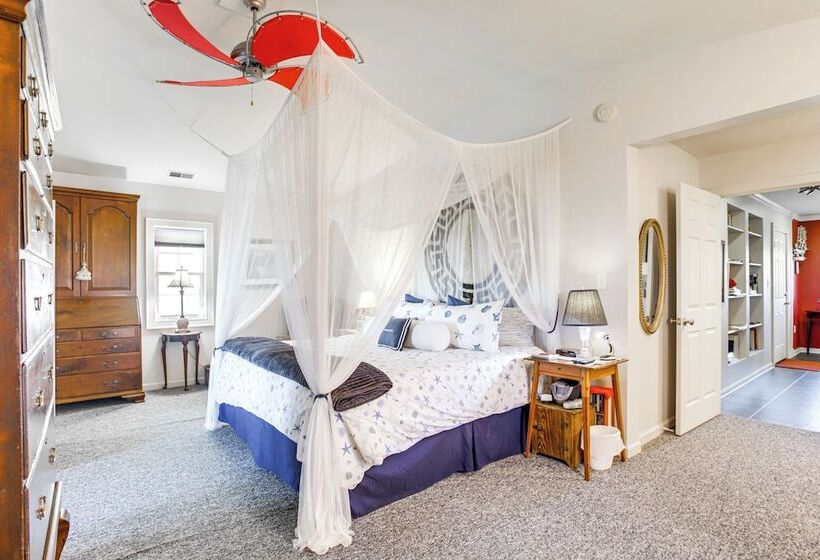 Waterfront Maryland Retreat W/ Dock & Bay View!