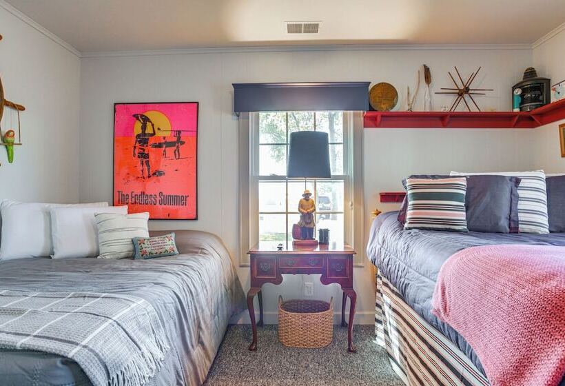 Waterfront Maryland Retreat W/ Dock & Bay View!