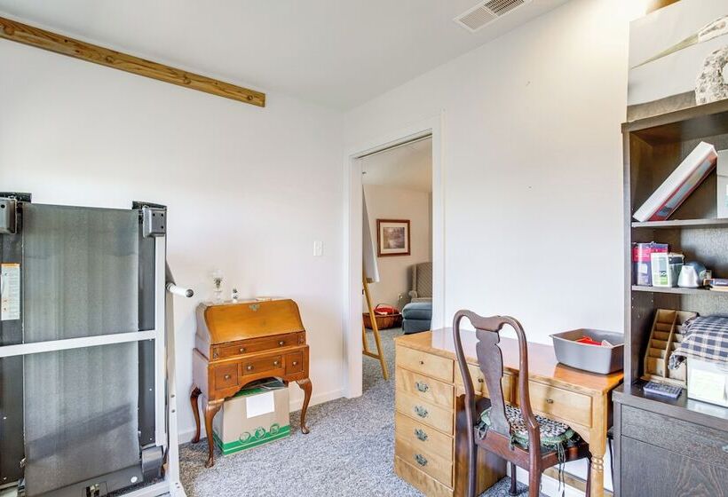 Waterfront Maryland Retreat W/ Dock & Bay View!