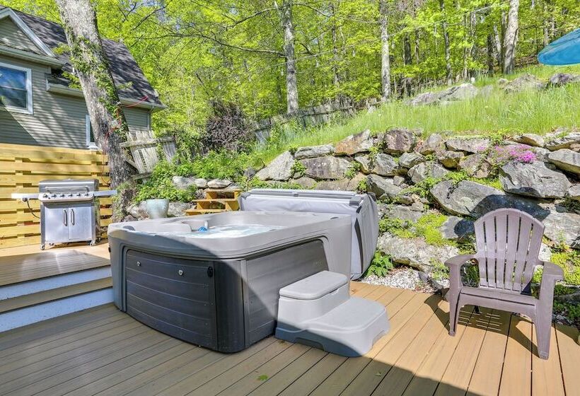 West Milford Home Near Lake   Swim, Kayak & More!