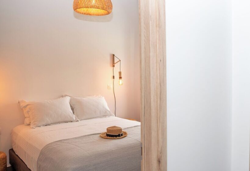 White Cave Villas Residence