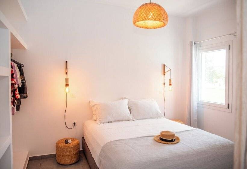 White Cave Villas Residence