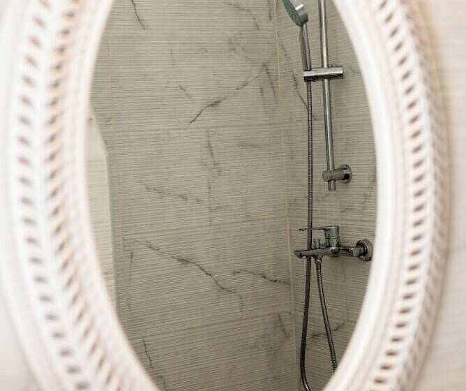 White Cave Villas Residence