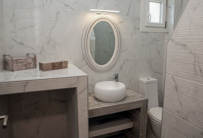 White Cave Villas Residence