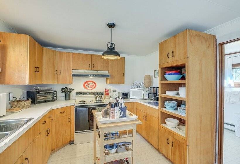 Winter Harbor Home W/ Acadia National Park Views!