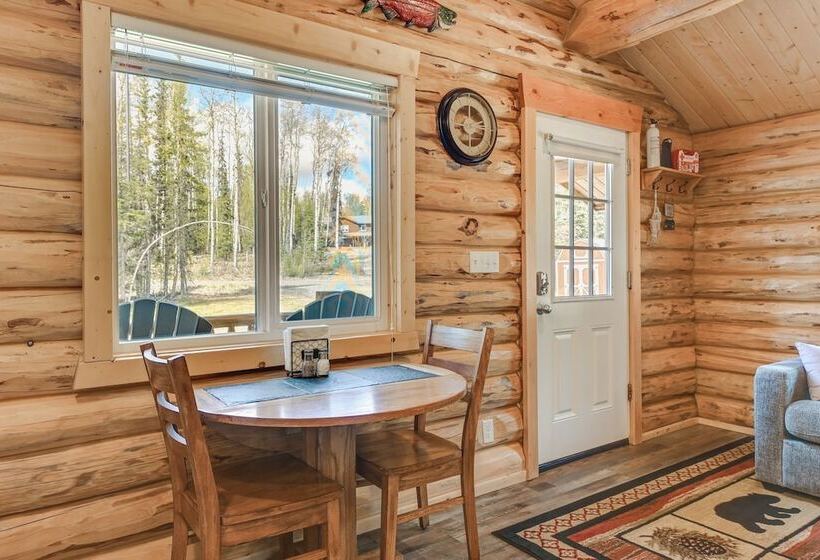 Woodsy Cabin Near Kenai River: Great For Anglers!