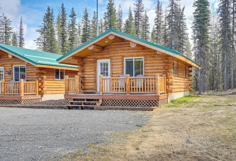 Woodsy Cabin Near Kenai River: Great For Anglers!