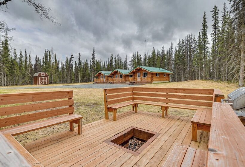 Woodsy Cabin Near Kenai River: Great For Anglers!