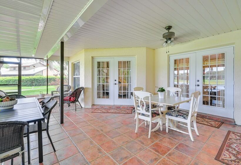 Zephyrhills Home   Lanai & Grill, Near Theme Parks