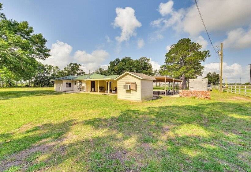 17 Mi To Lafayette: Maurice  Country Ranch Estate