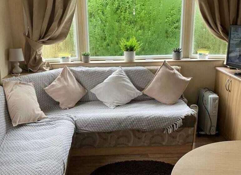 2 Bed Caravan In Mablethorpe Sea Front Location