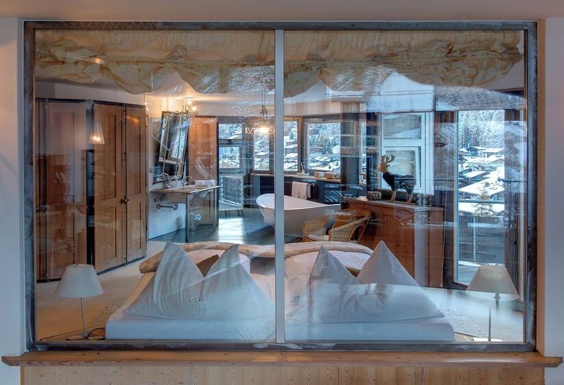 Backstage Hotel Serviced Apartments