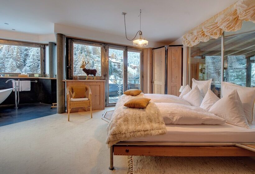 Backstage Hotel Serviced Apartments