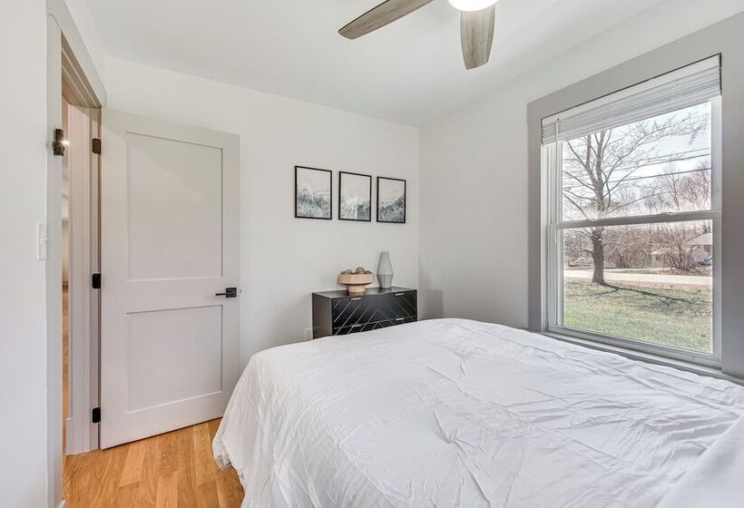 Beautiful Eliot Retreat W/ Fire Pit & Game Room!