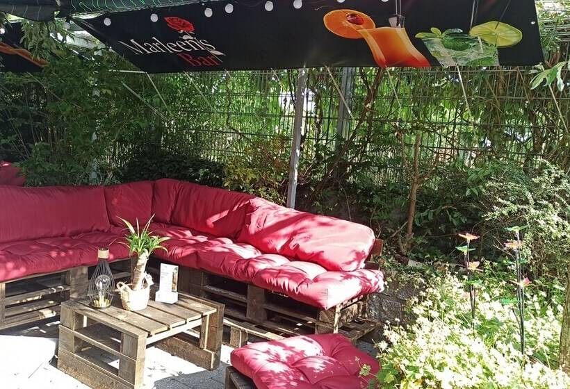 민박 Marleen´s Bar