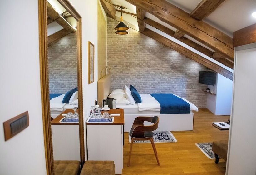 تختخواب و صبحانه Oblivion Luxury Rooms