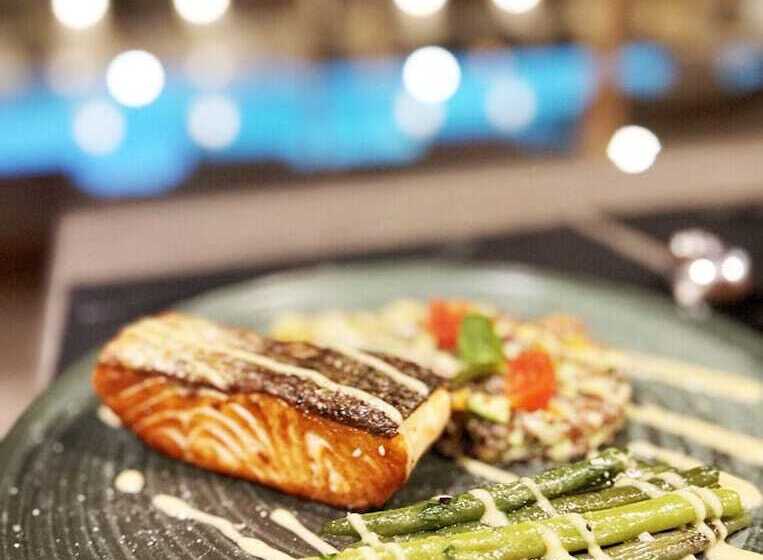 Cabana White Boutique Hotel & Suites