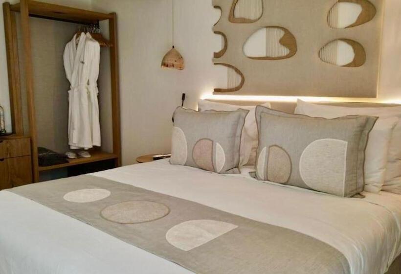 Cabana White Boutique Hotel & Suites