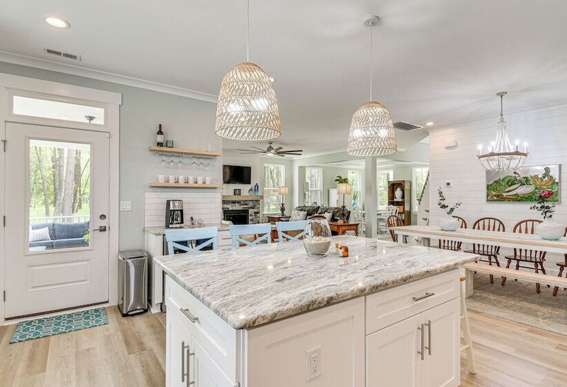 Cape Charles Home: Private Pier & Beach Front Deck