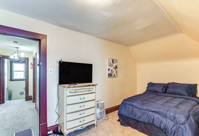 Centrally Located Beaver Falls Home W/ Fire Pit!