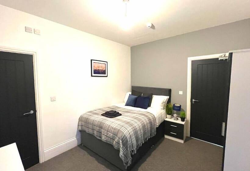 Chantry Suites By Sa Stays