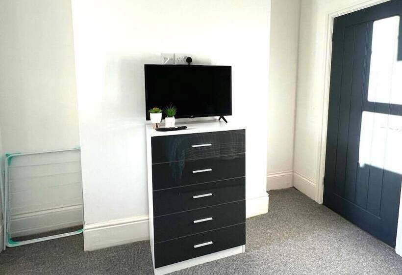 Chantry Suites By Sa Stays