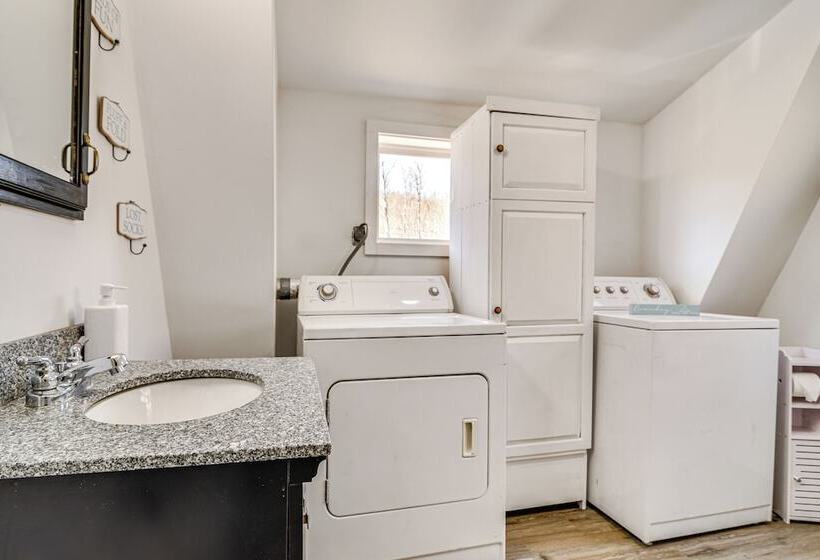 Charming Maine Retreat Near Skiing & Atv Park!