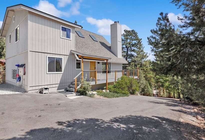 Chimney Peak Chalet #2048