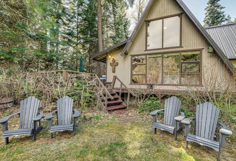 Cle Elum A Frame   Direct Yakima River Access!