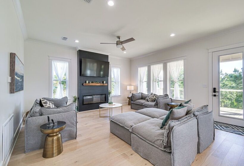 Coastal Gulf Shores Abode W/ Private Beach Access!