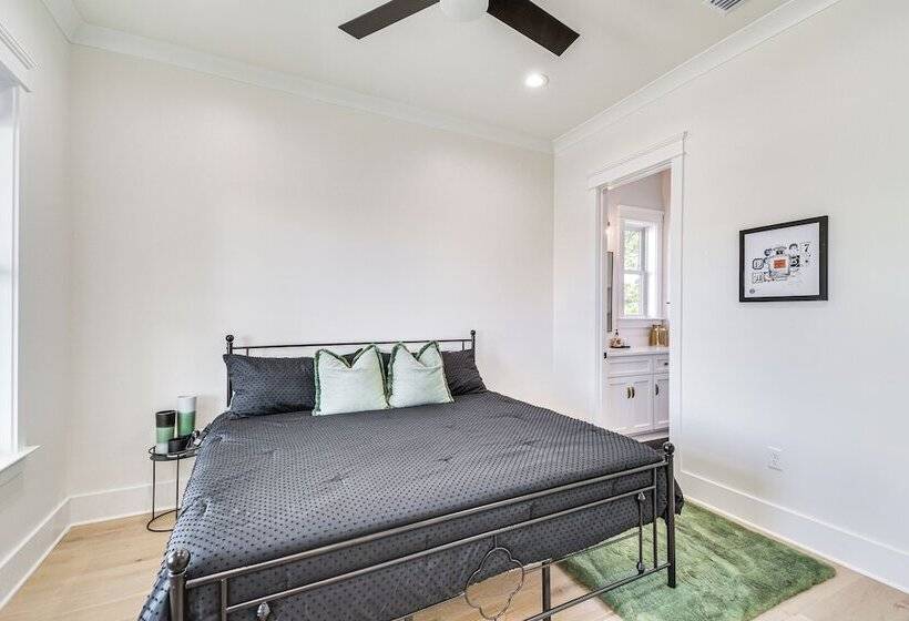 Coastal Gulf Shores Abode W/ Private Beach Access!